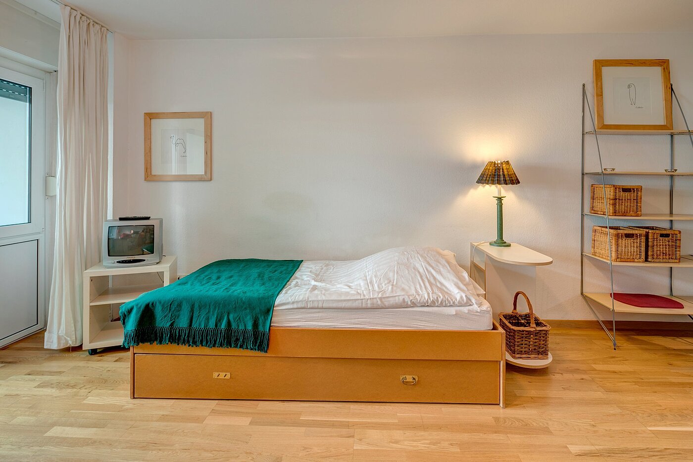 Entresuelo  de 1 habitación | München-Neuhausen | 1911ML10 | und Schlafen
