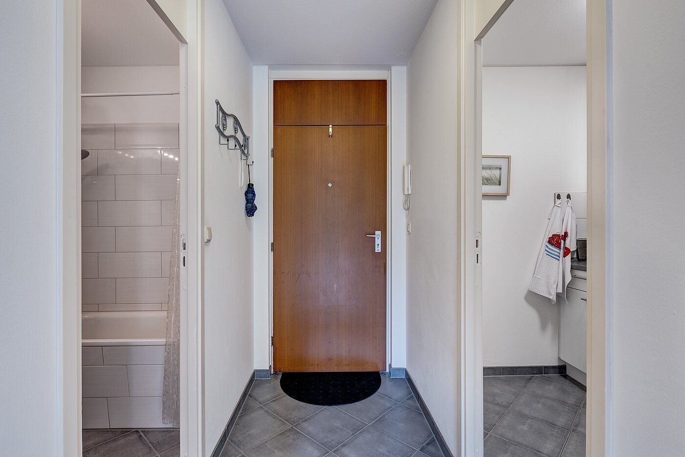 Apartamento de 1 habitación | München-Johanneskirchen | 2204ML7 | Blick in den Flur