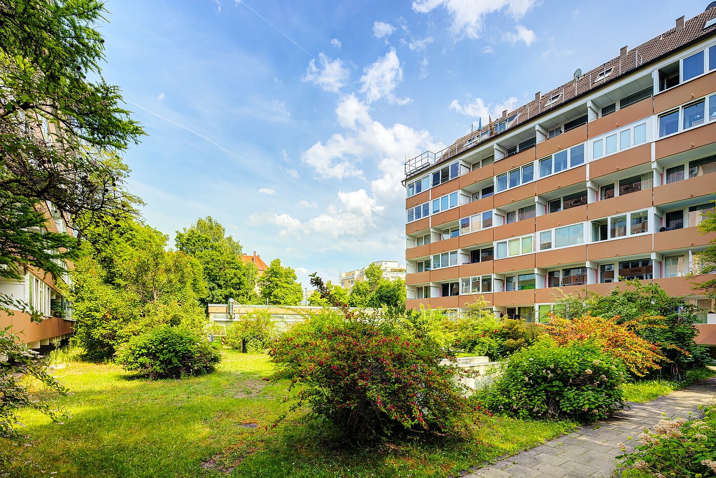 Apartamento de 1 habitación | München-Neuhausen | 702271 | Gartenansicht