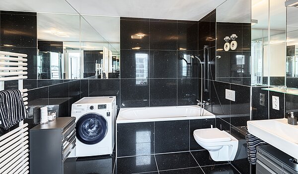 Penthouse de 3 habitaciones | München-Riem | 70468 | ...und Badewanne