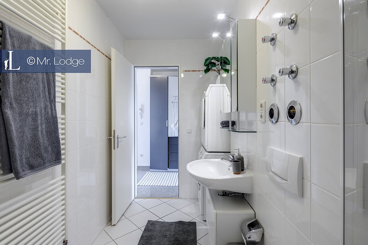 Apartamento de 2 habitaciones | München-Trudering | 1907ML1 | Modernes Bad
