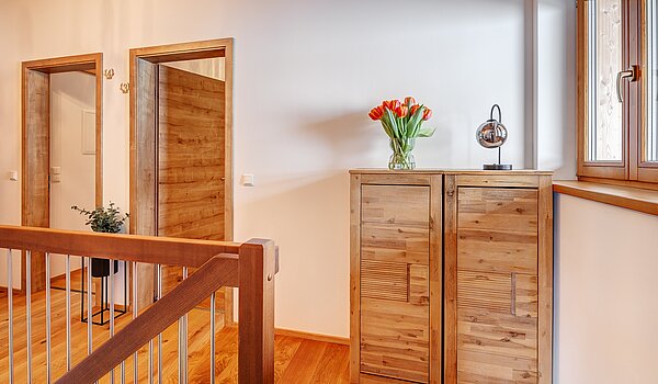 Apartamento de 6 habitaciones | 70095 | Flur Obergeschoss