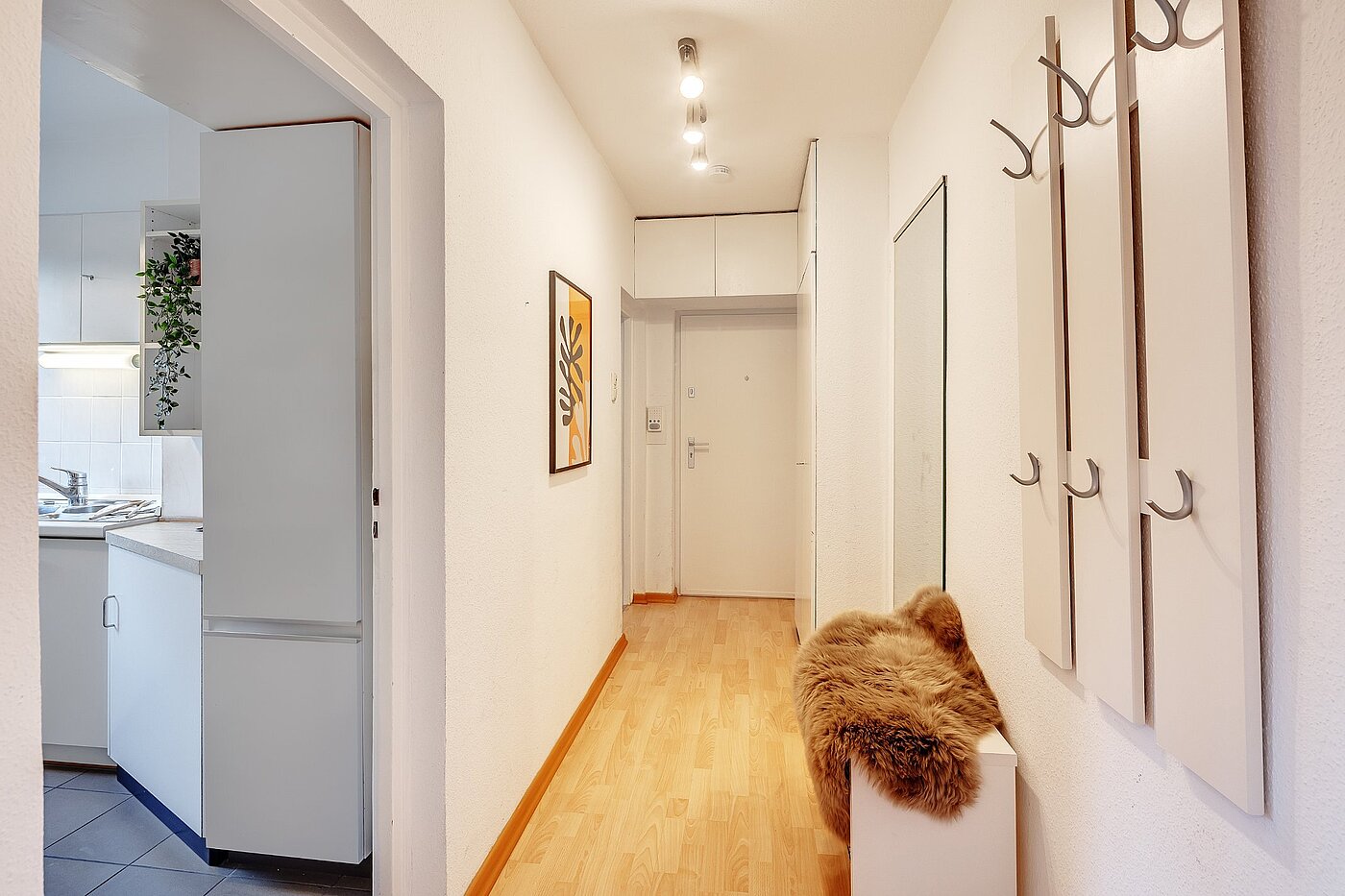 Apartamento de 1.5 habitaciones | München-Schwabing | 2011ML3 | Flur mit Einbauschrank...