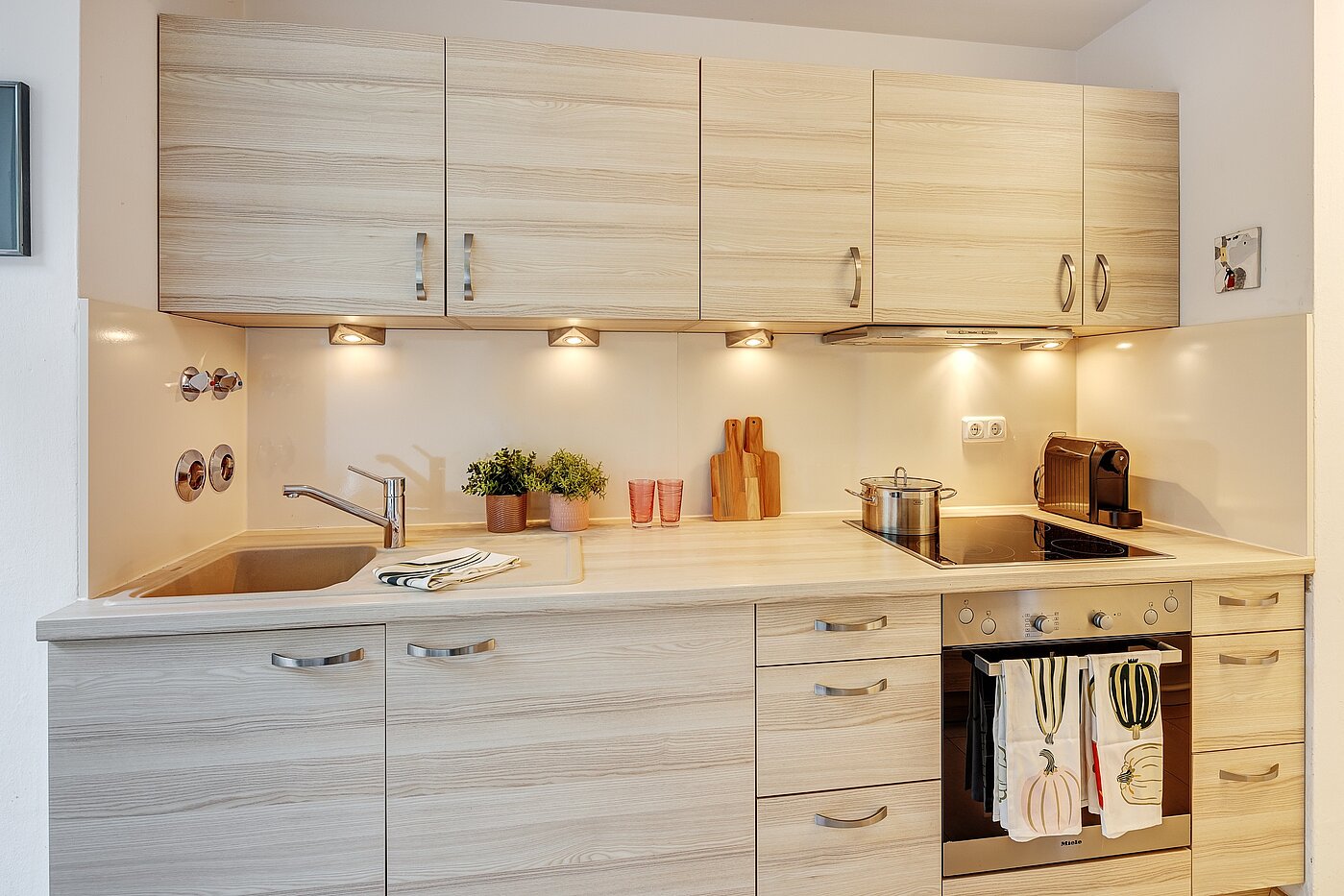 Apartamento de 2.5 habitaciones | München-Nymphenburg | 2204ML61 | Voll eingerichtete Küche...