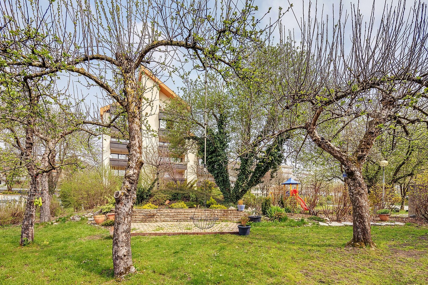 Apartamento de 3 habitaciones | Karlsfeld | 1904ML1 | Herrlicher Grillplatz..