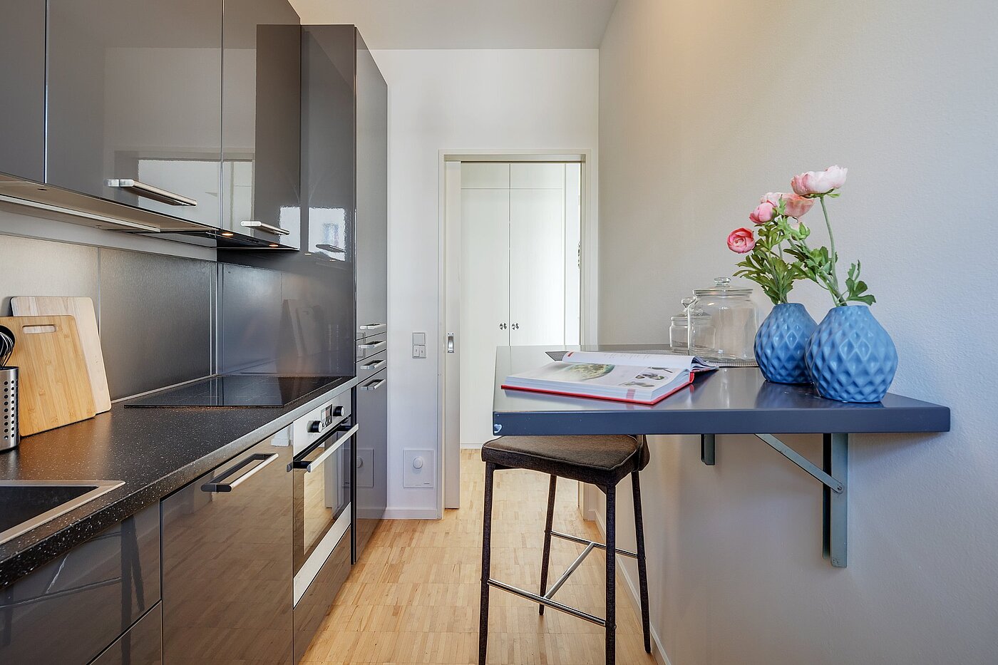 Apartamento de 2 habitaciones | München-Thalkirchen | 2107ML2 | ...und genügend Arbeitsfläche