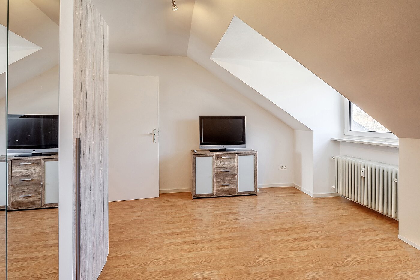 Apartamento de 3 habitaciones | Karlsfeld | 2004ML5 | ...Schlafzimmer und...