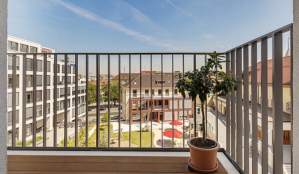 Apartamento de 2 habitaciones | München-Maxvorstadt | 70023 | Balkon mit Morgensonne