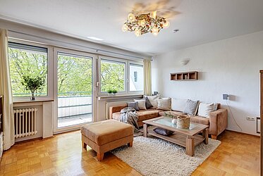 Ramersdorf: piso de 2 habitaciones con balcón orientado al sur