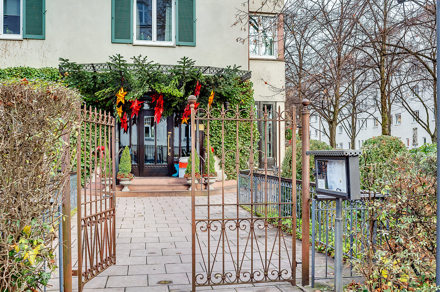 Apartamento de 2 habitaciones | München-Bogenhausen | 70160 | ...und um...