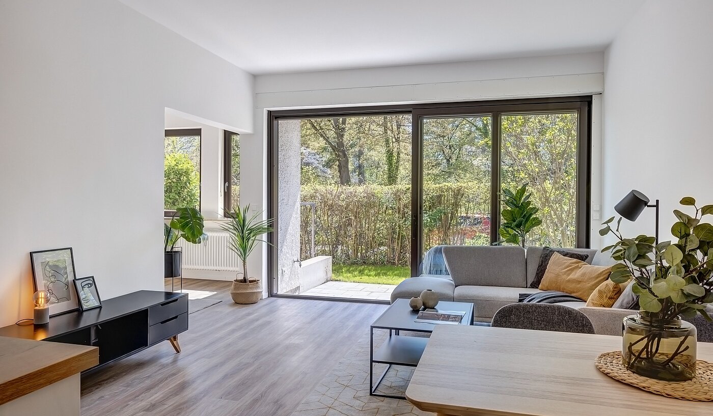 Apartamento de 2.5 habitaciones | München-Obermenzing | 700191 | Wohnzimmer mit Zugang zur Terrasse...