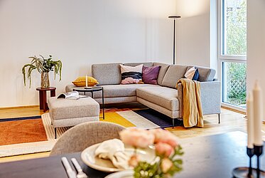 Thalkirchen: Vivienda urbana rodeada de naturaleza – 2 habitaciones con terraza – disponible