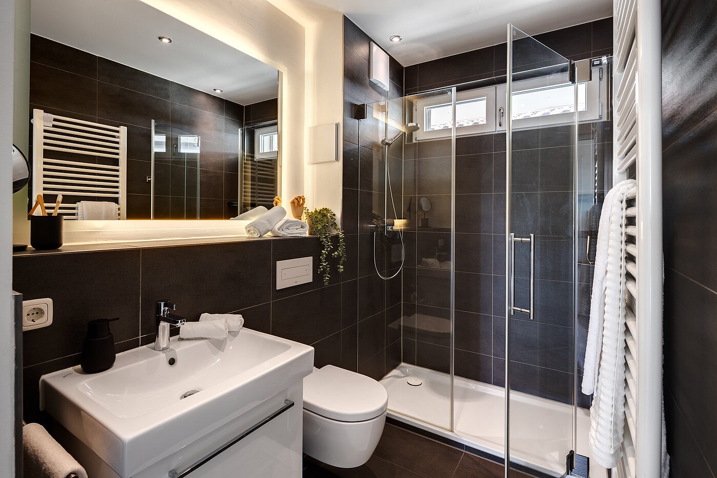 Penthouse de 3.5 habitaciones | München-Oberföhring | 70237 | ...mit En Suite Duschbad...