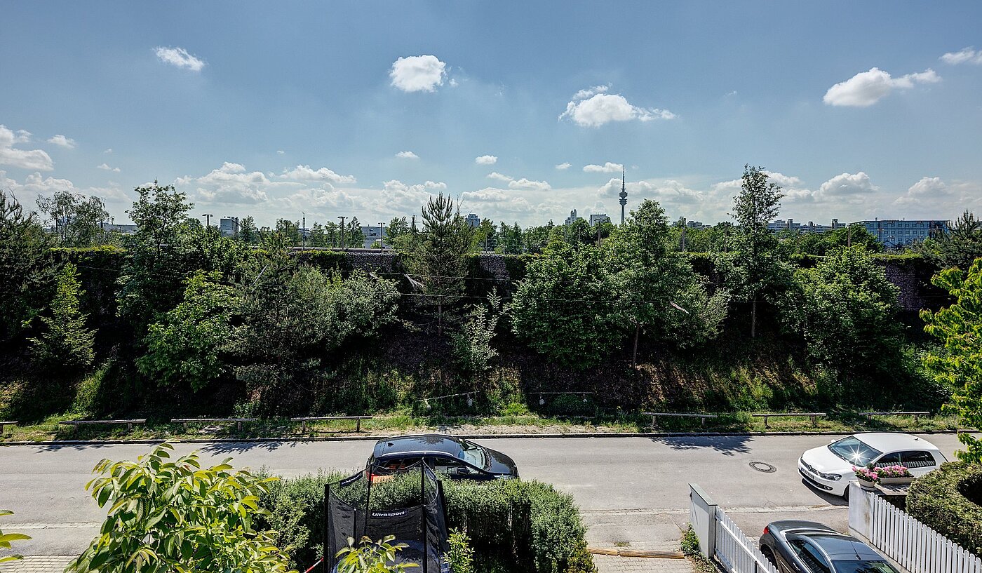 Piso ático de 3 habitaciones | München-Hasenbergl | 1803ML5 | Blick vom Balkon