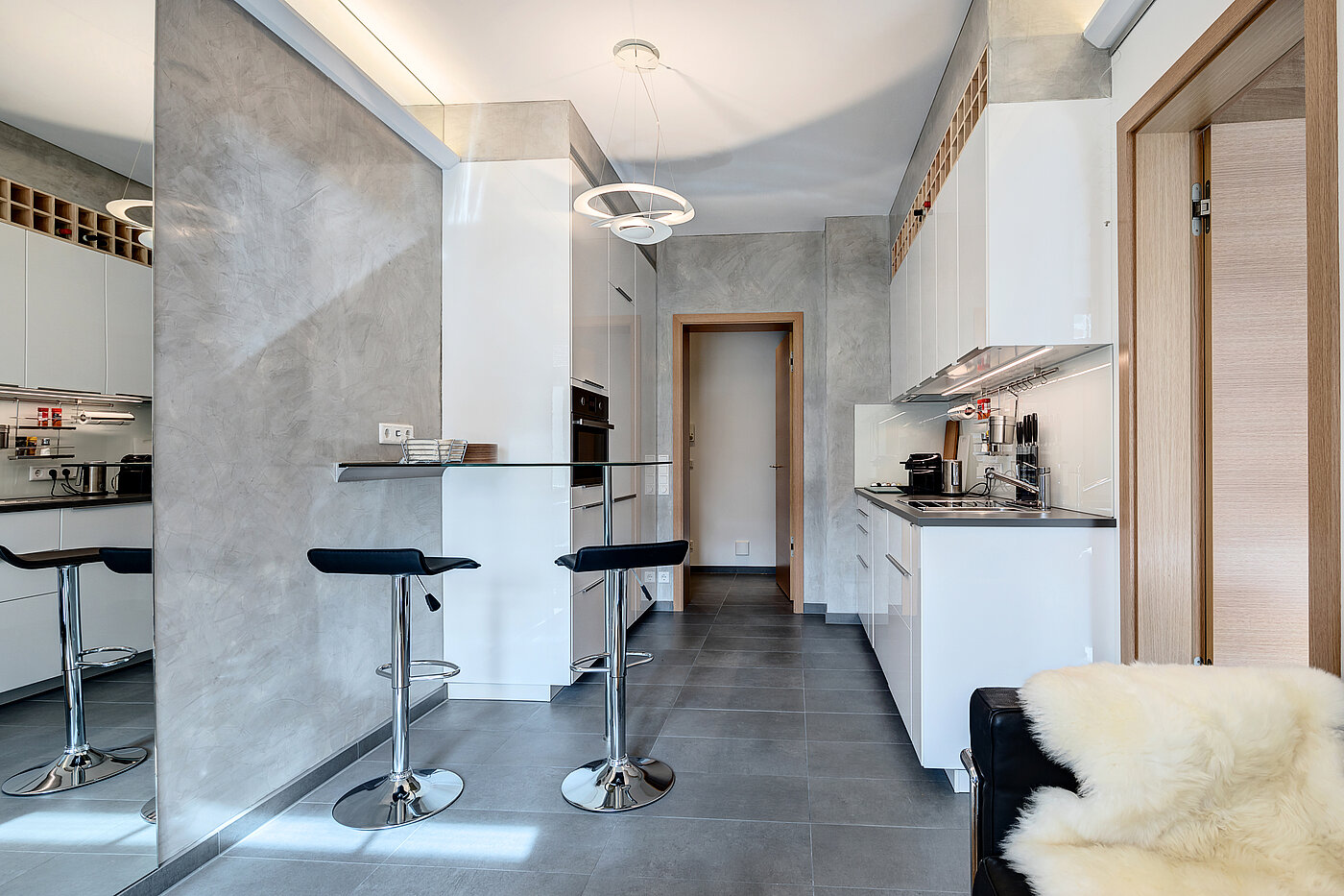 Apartamento de 2 habitaciones | München-Au | 70387 | Wohnen/Kochen