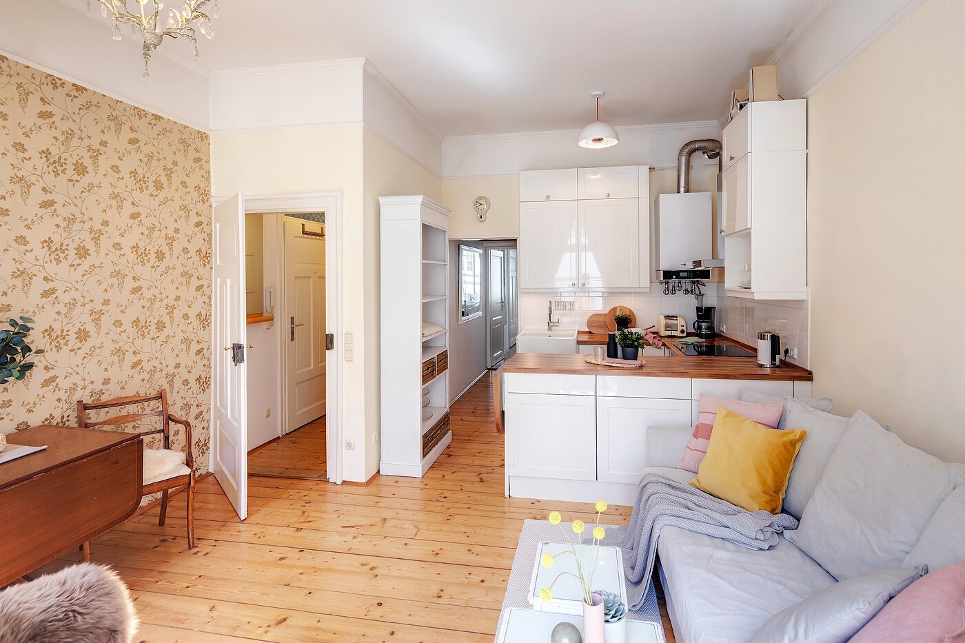 Apartamento de 2 habitaciones | München-Altstadt | 2103ML4 | ...Essen und Arbeiten