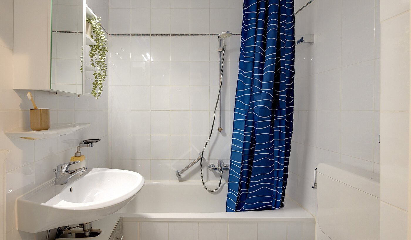 Apartment de 1 habitación | München-Sendling-Westpark | 70395 | ...Wanne