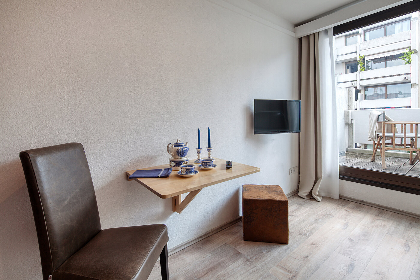 Apartment de 1 habitación | München-Maxvorstadt | 70448 | Kleiner Tisch