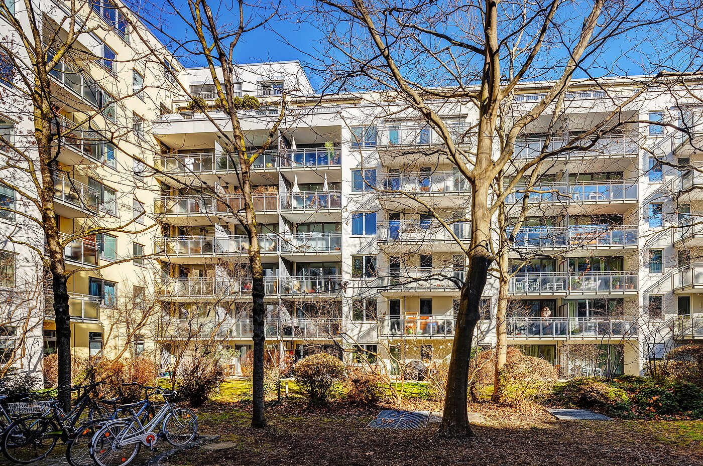 Apartamento de 2 habitaciones | München-Maxvorstadt | 70001 | Innenhofansicht