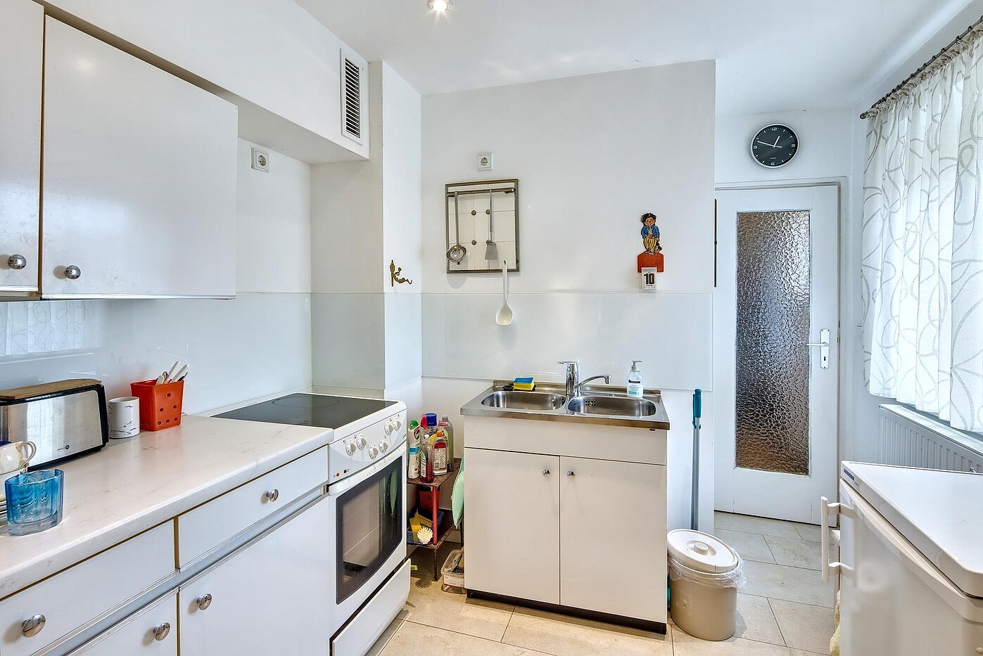 Casa unifamiliar  de 8 habitaciones | 70229 | Küche mit...
