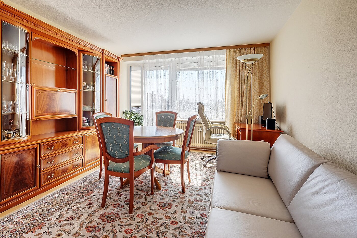 Apartamento de 2 habitaciones | München-Sendling-Westpark | 2003ML10 | Helles Wohnzimmer...