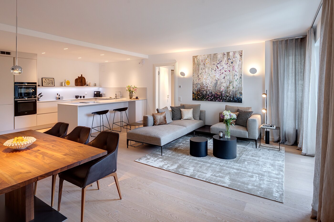 Apartamento de 3 habitaciones | 70046 | Geräumiger Wohn/ Essbereich...