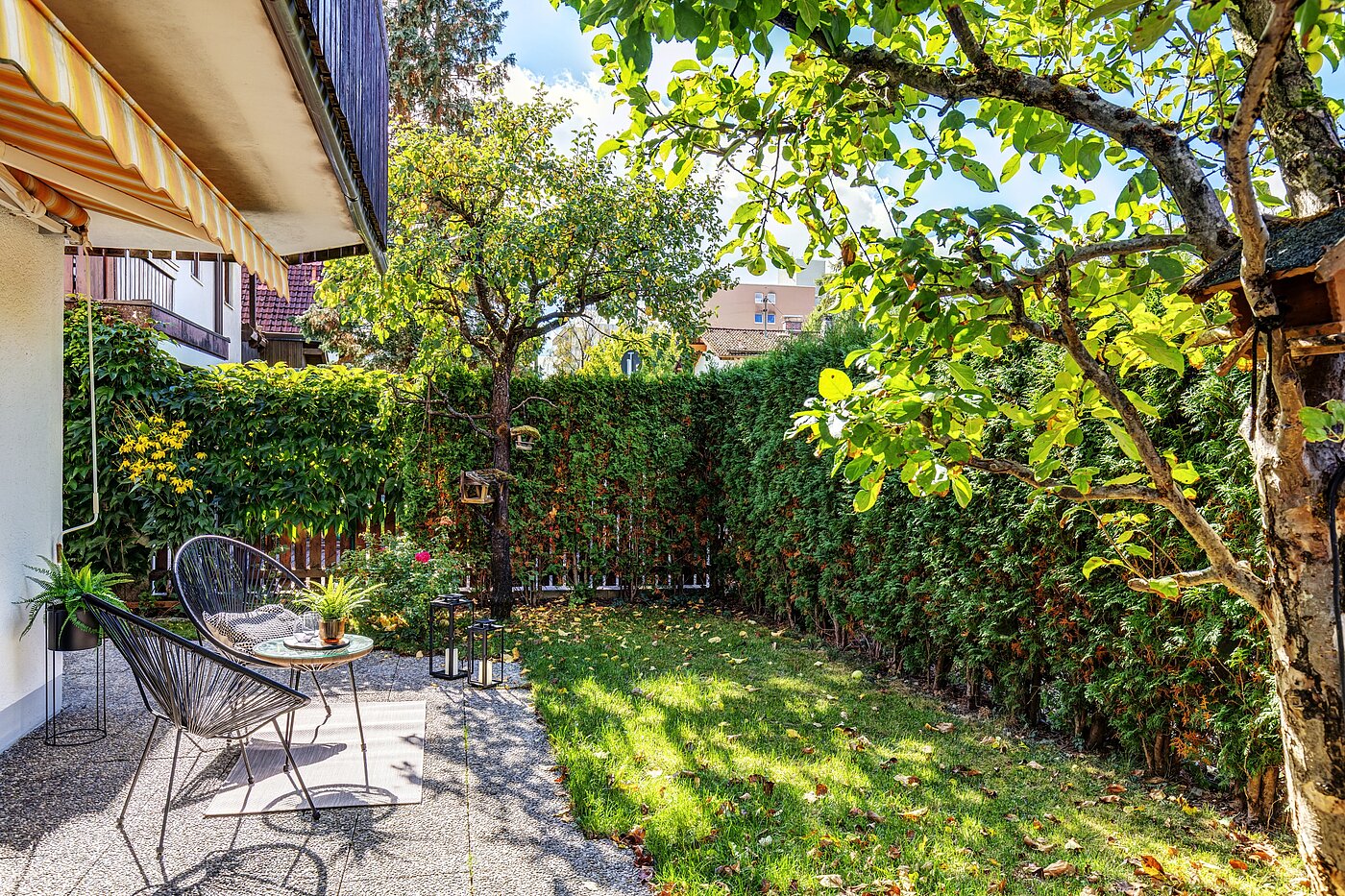 Apartamento de 3 habitaciones | München-Trudering | 70481 | ...und eingewachsener Garten