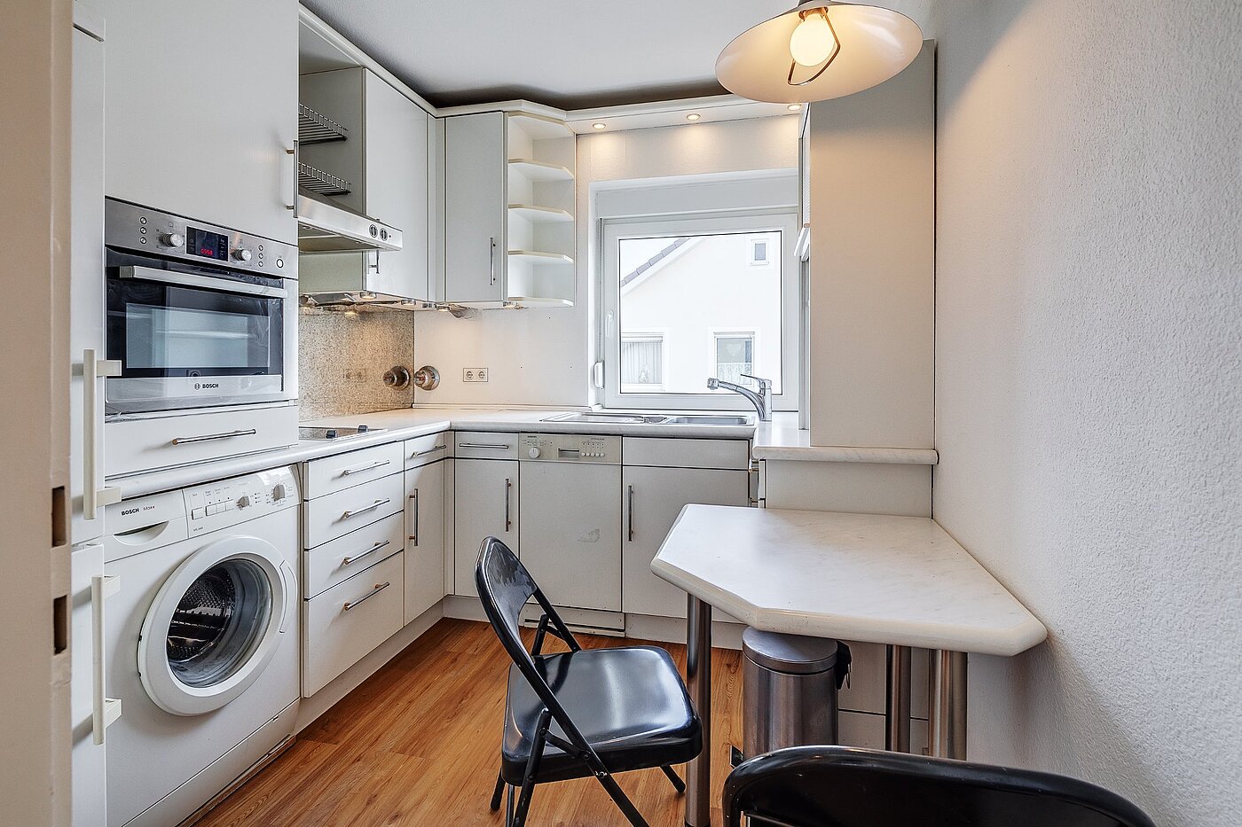 Apartamento de 3 habitaciones | Karlsfeld | 2004ML5 | ...Küche mit Einbauküche