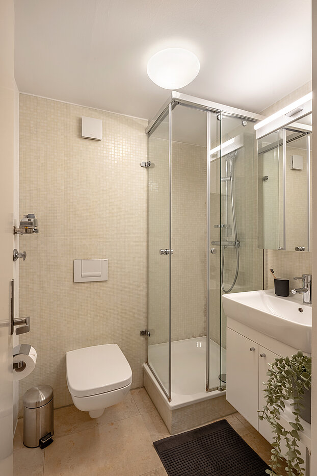 Apartamento de 2 habitaciones | München-Solln | 70418 | ...mit Dusche