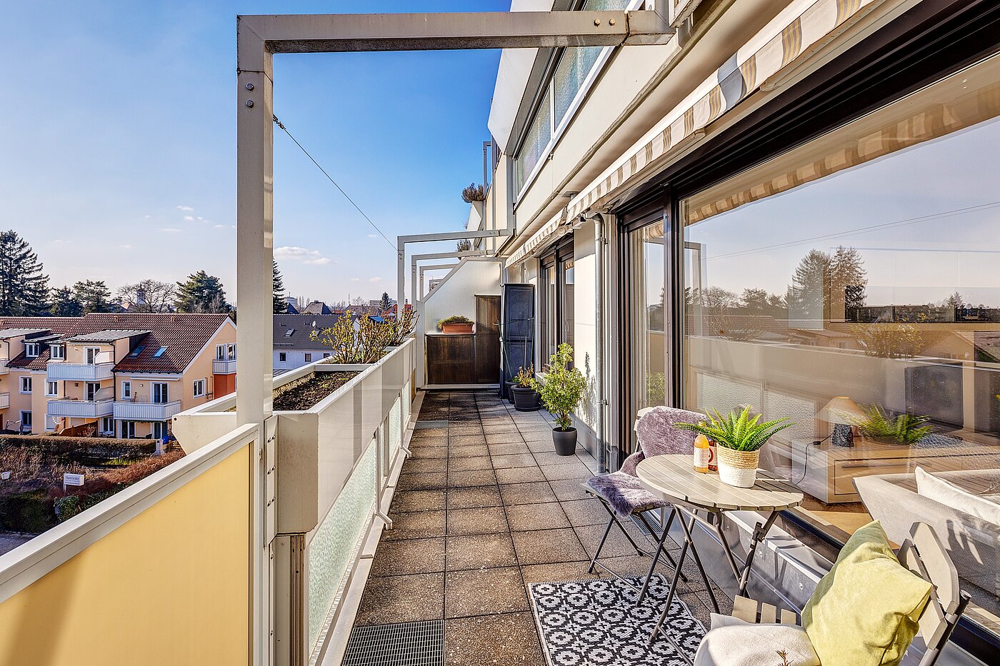Apartamento de 3 habitaciones | Unterschleißheim | 70003 | ...und Balkon