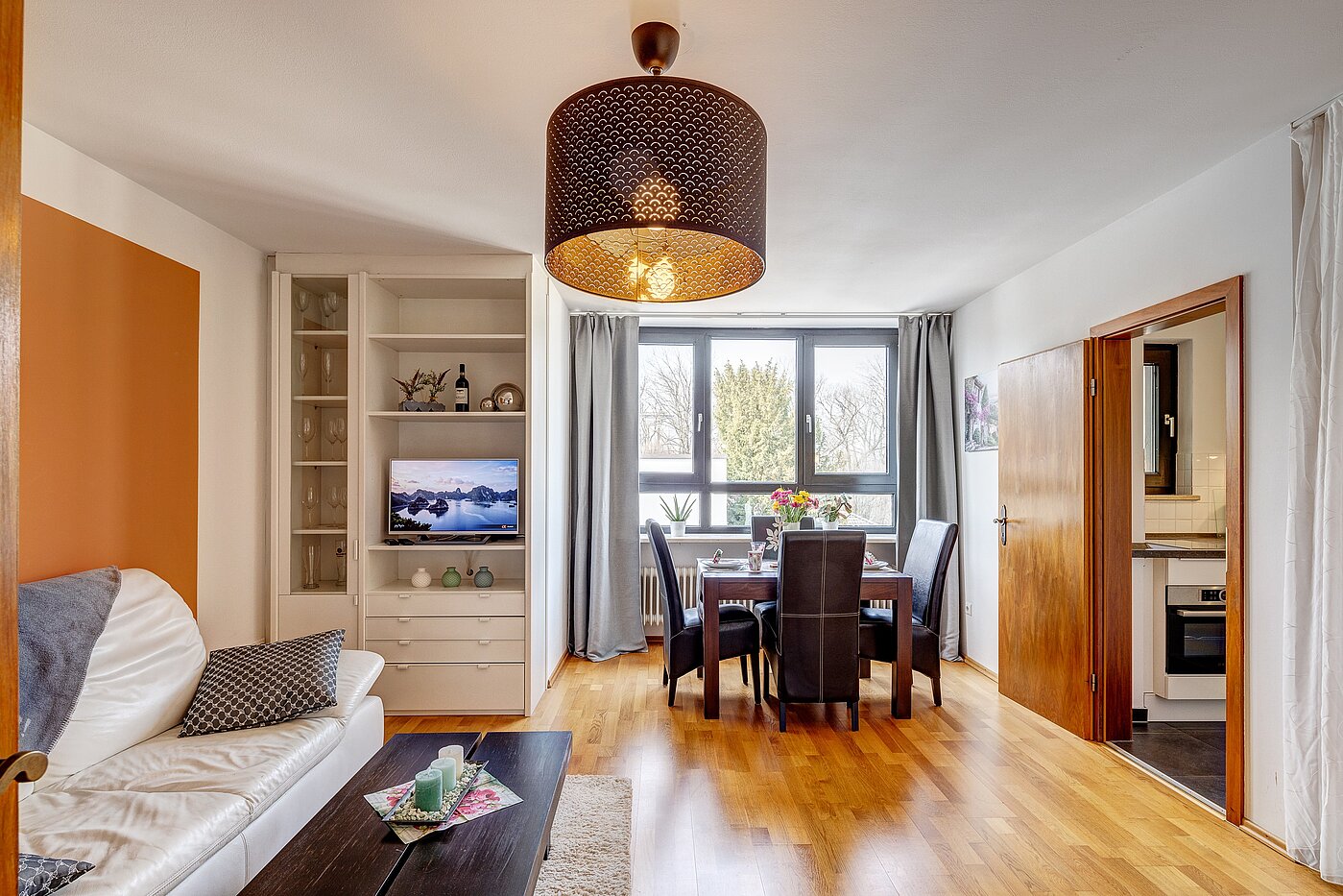 Apartamento de 1 habitación | München-Bogenhausen | 70070 | Schlafen, Essen, Wohnen