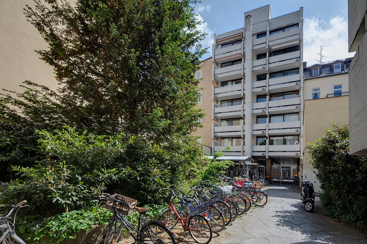 Apartamento de 1 habitación | München-Maxvorstadt | 2110ML7 | Durchgang zum Rückgebäude
