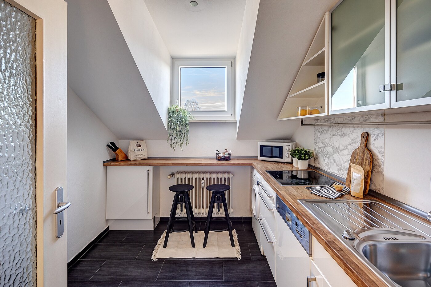 Apartamento de 2 habitaciones | München-Untermenzing | 70177 | Einbauküche...