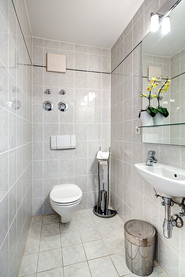 Apartamento de 2 habitaciones | München-Schwabing | 70102 | Separates WC...