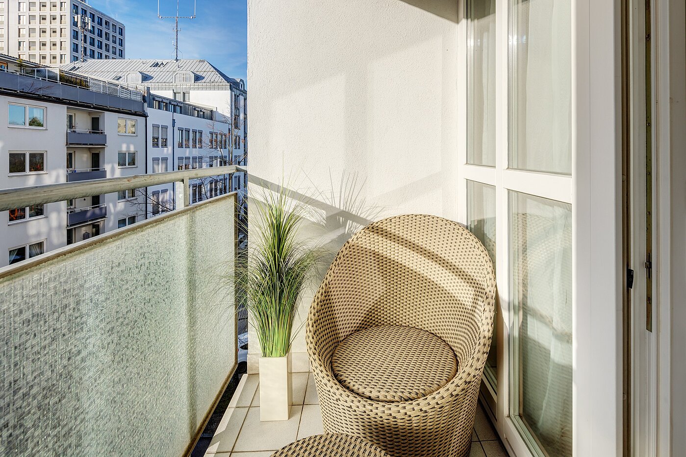 Apartamento de 2 habitaciones | München-Schwabing | 70102 | Sonniger Balkon...