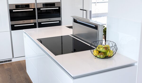 Penthouse de 3.5 habitaciones | München-Oberföhring | 70237 | ...integriertem Dunstabzug