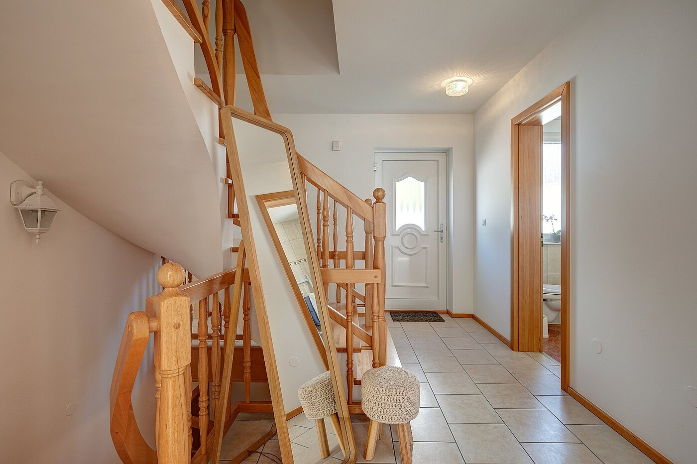 Apartamento de 5 habitaciones | München-Aubing | 1804ML3 | Massive Holztreppe