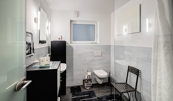 Casa unifamiliar  de 4 habitaciones | Neubiberg | 70429 | Badezimmer Souterrain