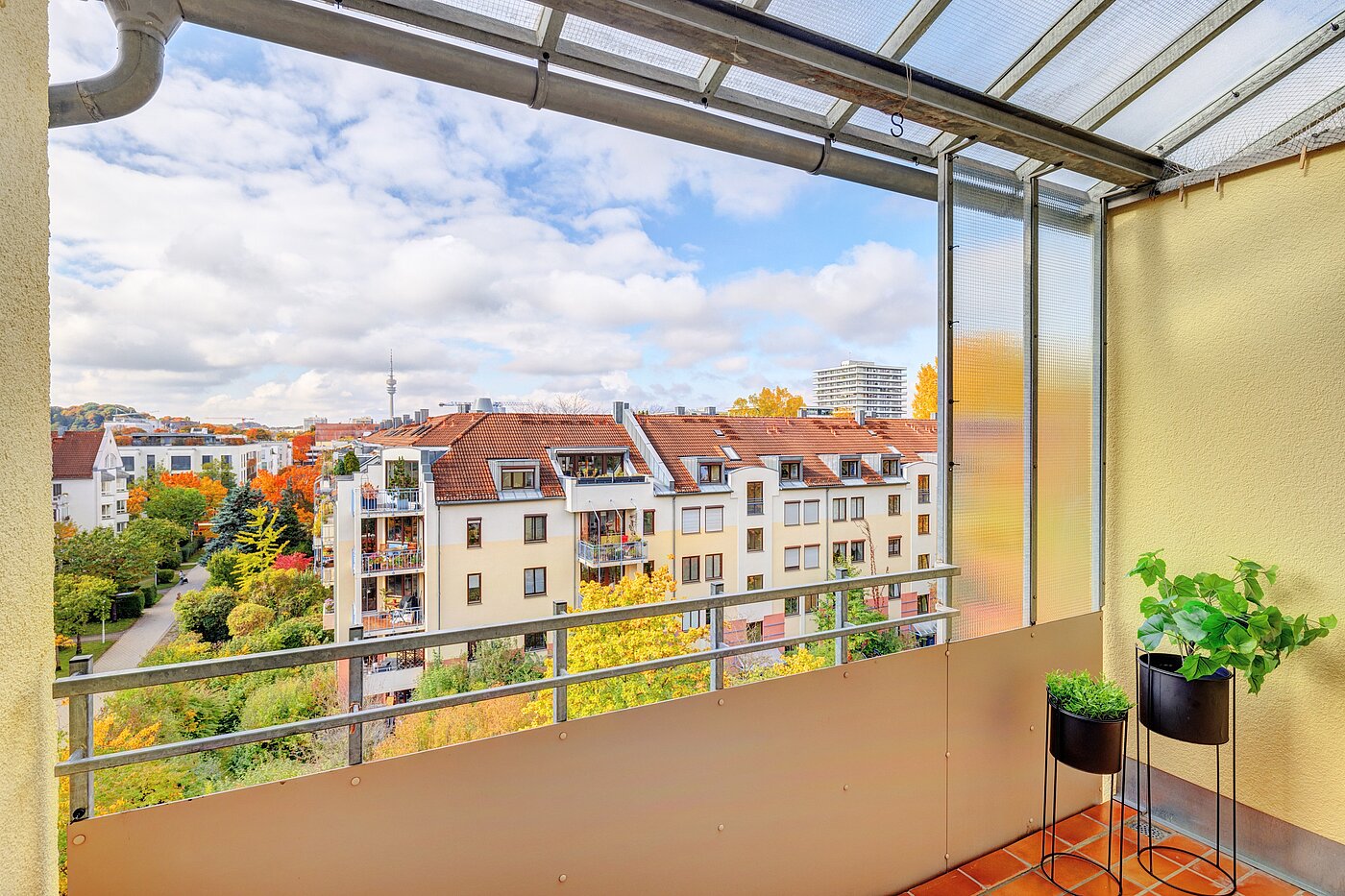 Apartamento de 3 habitaciones | München-Schwabing | 70299 | Ausblick Loggia