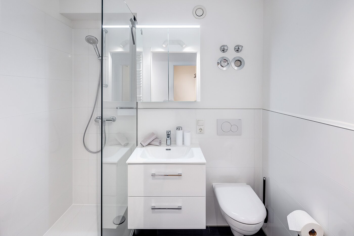 Apartamento de 1 habitación | München-Neuhausen | 70197 | ...Duschbad