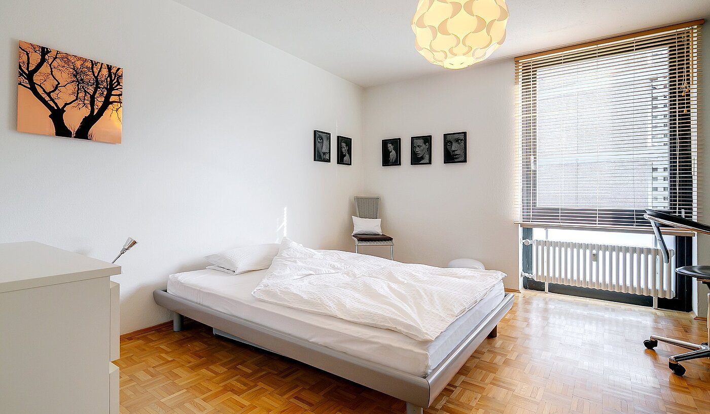 Apartamento de 2 habitaciones | München-Schwabing | 2004ML1 | Geräumiges Schlafzimmer