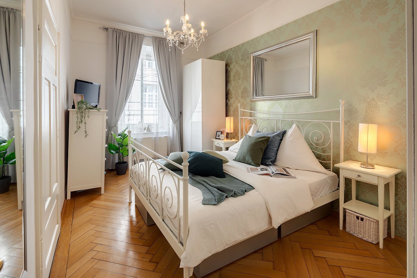 Apartamento de 2 habitaciones | München-Altstadt | 2103ML4 | Geräumiges Schlafzimmer mit...