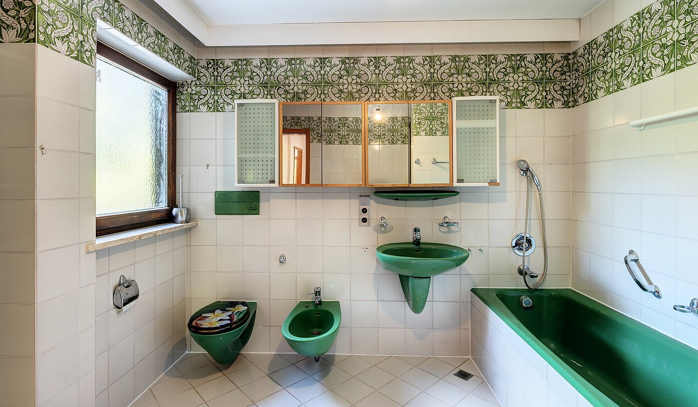 Adosado esquinero de 5 habitaciones | Penzberg | 701121 | Bad mit Badewanne...