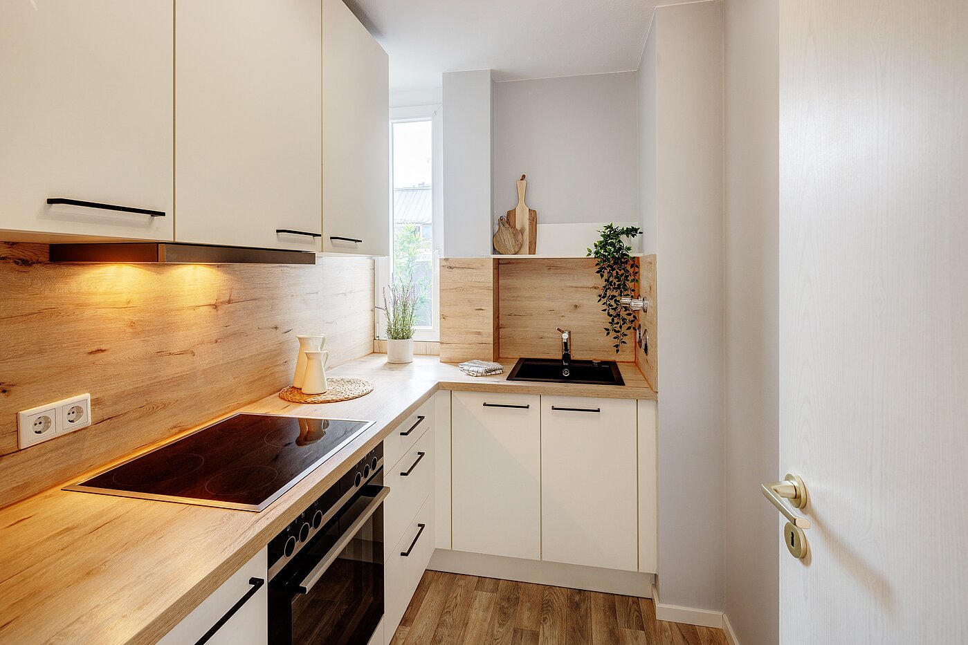 Apartamento de 2 habitaciones | München-Obersendling | 70039 | Eine moderne Einbauküche...