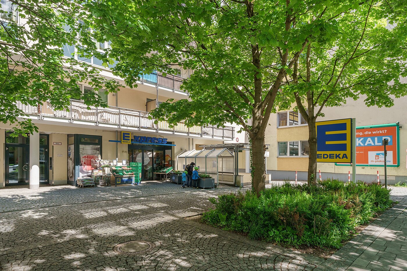 Apartamento de 2 habitaciones | München-Ramersdorf | 2207ML11 | Einkaufsmöglichkeiten