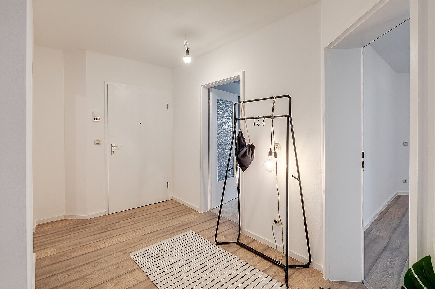 Piso en planta baja de 4.5 habitaciones | München-Perlach | 2003ML6 | Großer Eingangsbereich...