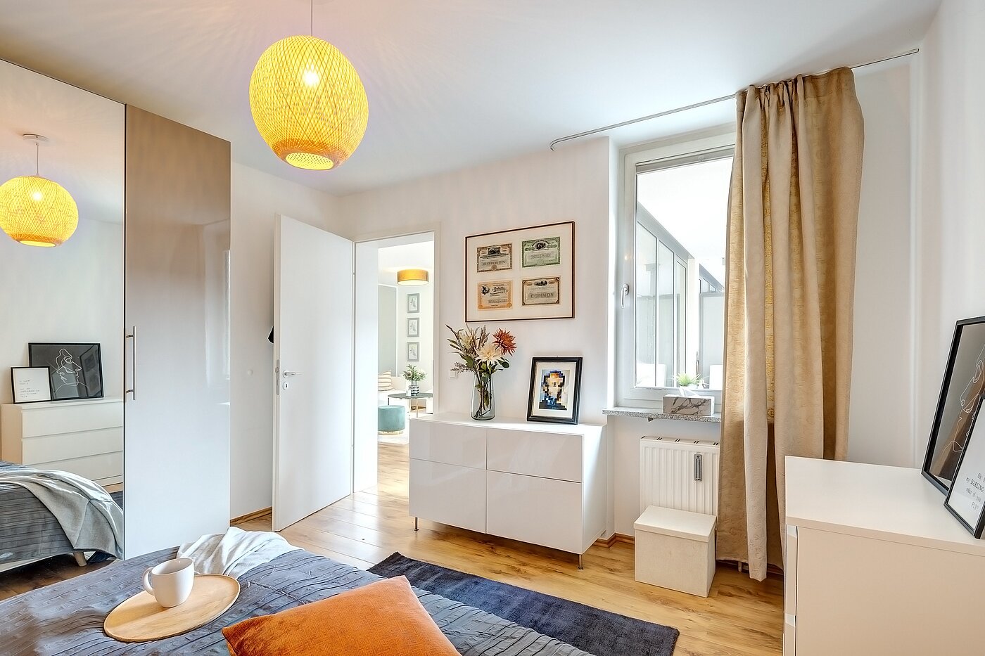 Apartamento de 2 habitaciones | München-Maxvorstadt | 70001 | Mit Blick auf den Balkon