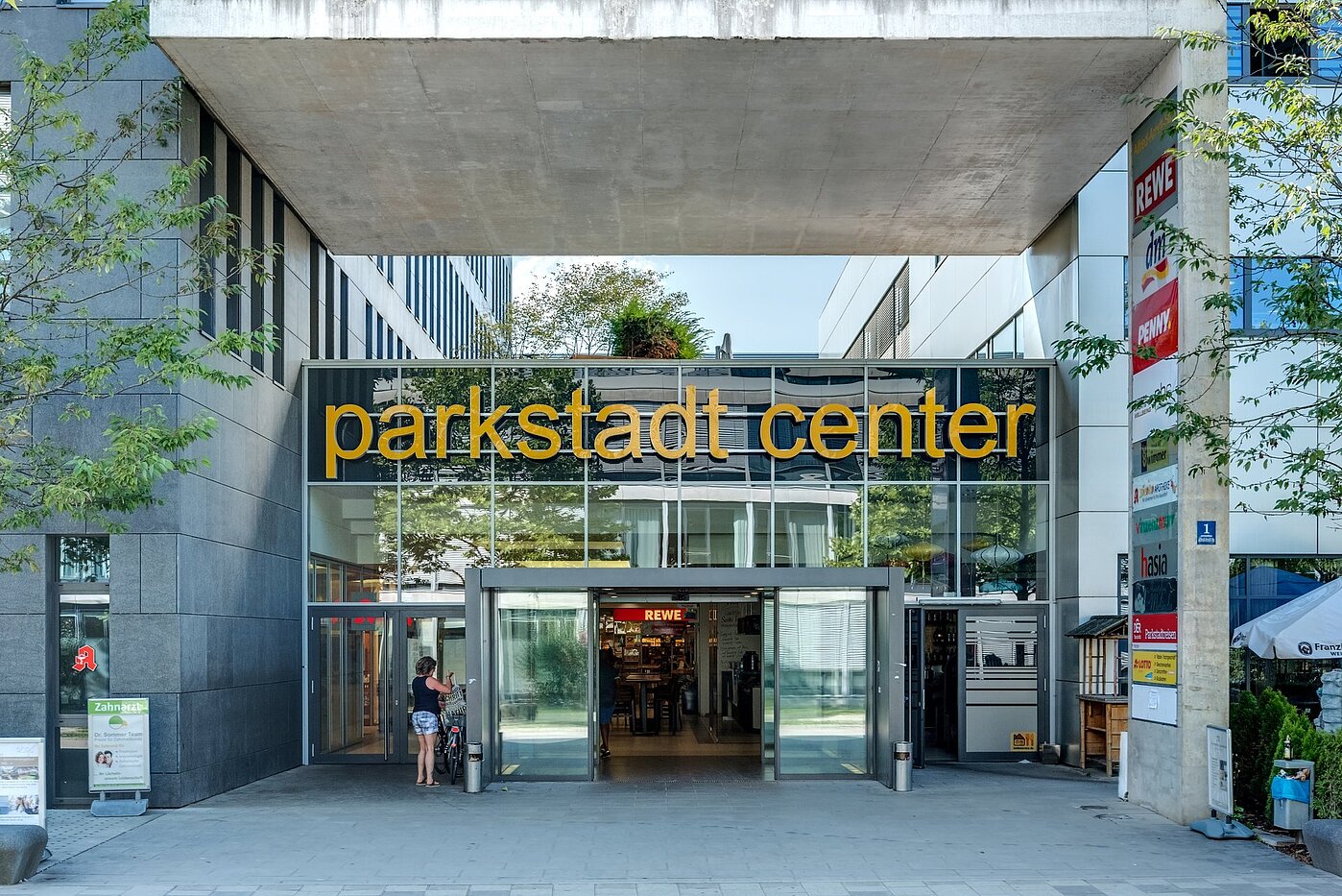 Apartamento de 4 habitaciones | 1709ML3 | Einkaufsmöglichkeiten