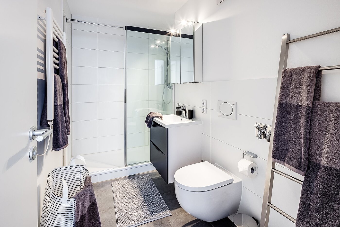 Apartamento de 2 habitaciones | München-Thalkirchen | 2107ML2 | Komfortables Duschbad...