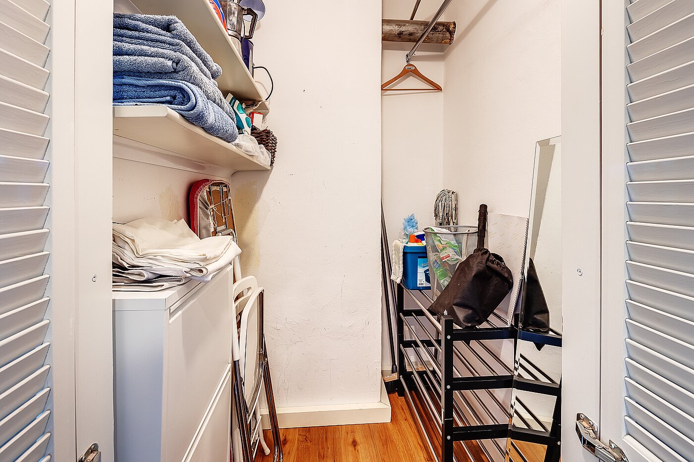 Apartamento de 2 habitaciones | München-Maxvorstadt | 2211ML6 | Praktische Abstellkammer